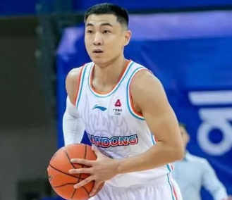 北京男篮欲重建, 可惜面对这些问题力不从心 北京男篮欲重建, 可惜面对这些问题力不从心